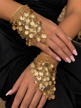 Gold Coin Detail Bracelet